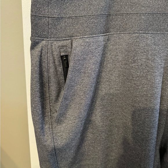Athleta joggers size 2X - Picture 3 of 4